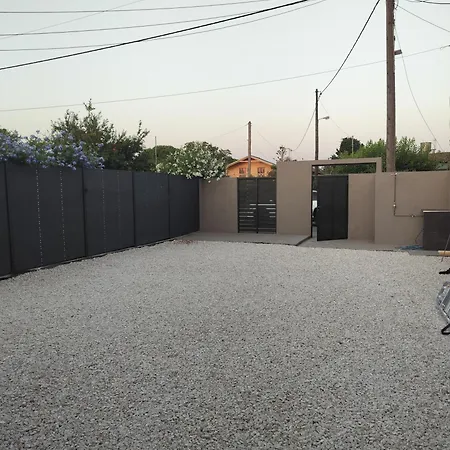 Modern Elegant Escape On The Ionian Coast, Near Ancient Olympia アパート