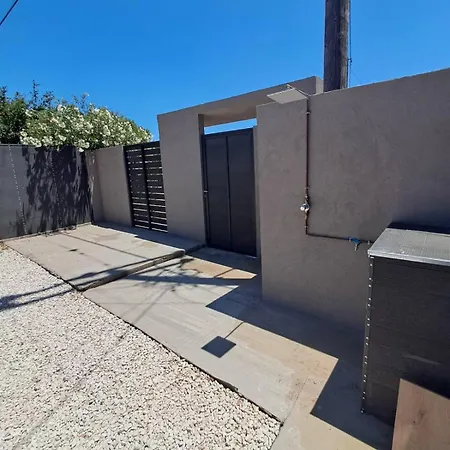 Modern Elegant Escape On The Ionian Coast, Near Ancient Olympia アパート