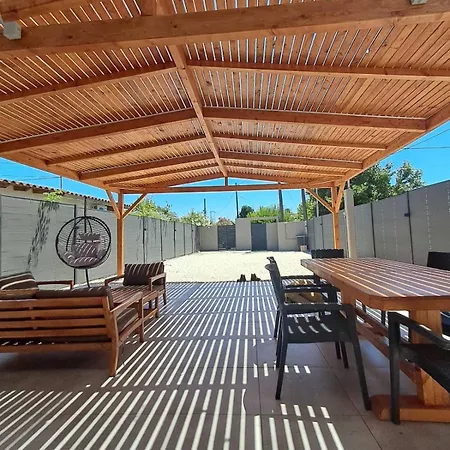 アパート Modern Elegant Escape On The Ionian Coast, Near Ancient Olympia カタコロン