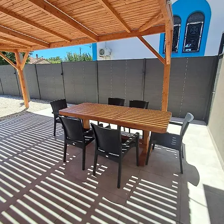 アパート Modern Elegant Escape On The Ionian Coast, Near Ancient Olympia カタコロン