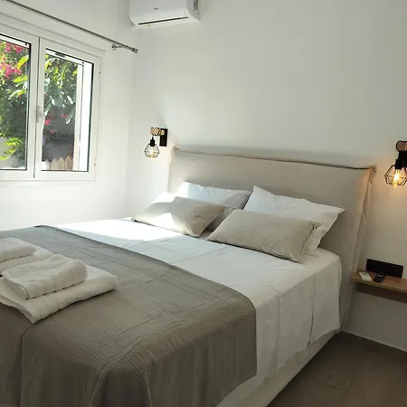 Modern Elegant Escape On The Ionian Coast, Near Ancient Olympia Apartment